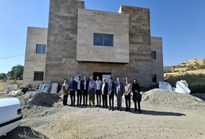 بازدید-میدانی-مدیر-سازمان‌های-مردم‌نهاد-و-خیرین-سلامت-از-پروژه-خیرساز-دیالیز-بیمارستان-امام-خمینی-(ره)-سردشت